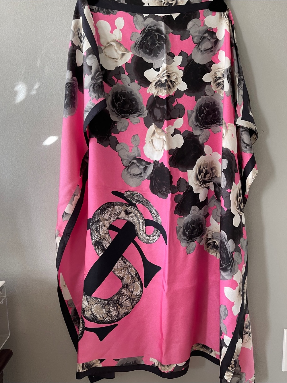 Juicy Couture Y2K New Hot Pink Floral Silk Scarf with Black & Cream Roses snake